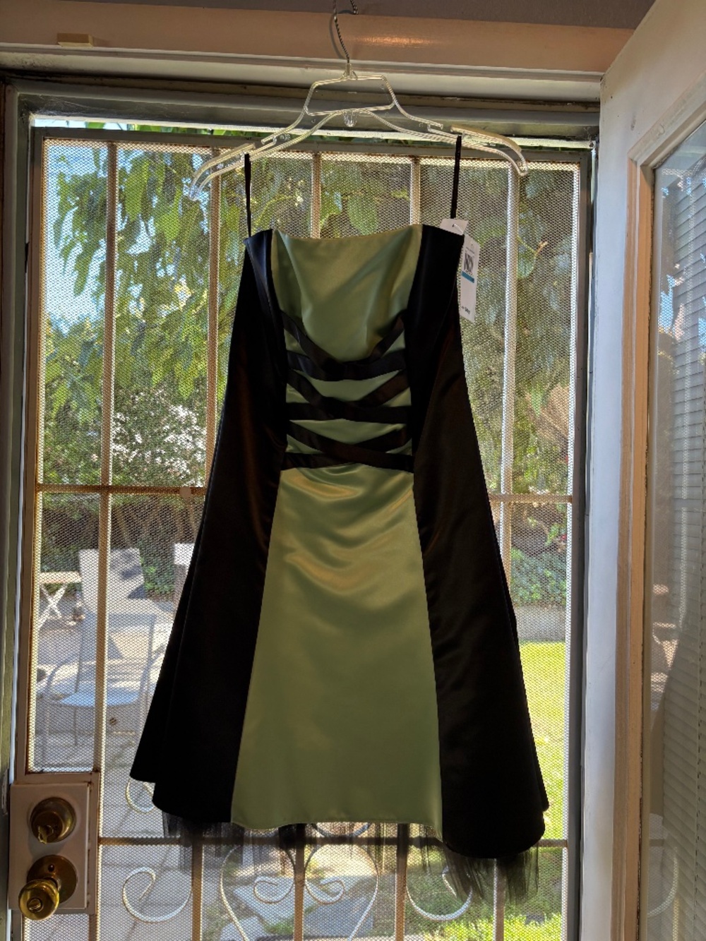 Y2K Jessica McClintock strapless satin and tull jr dress